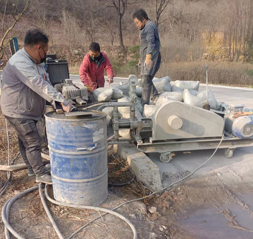 延长路面下沉注浆